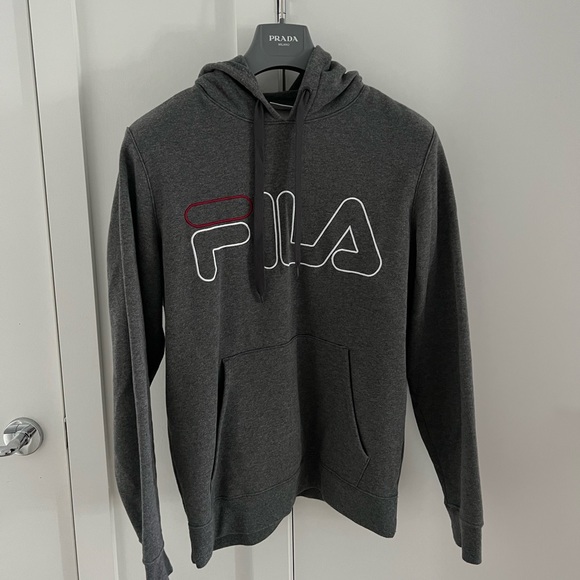 Fila - Picture 1 of 2